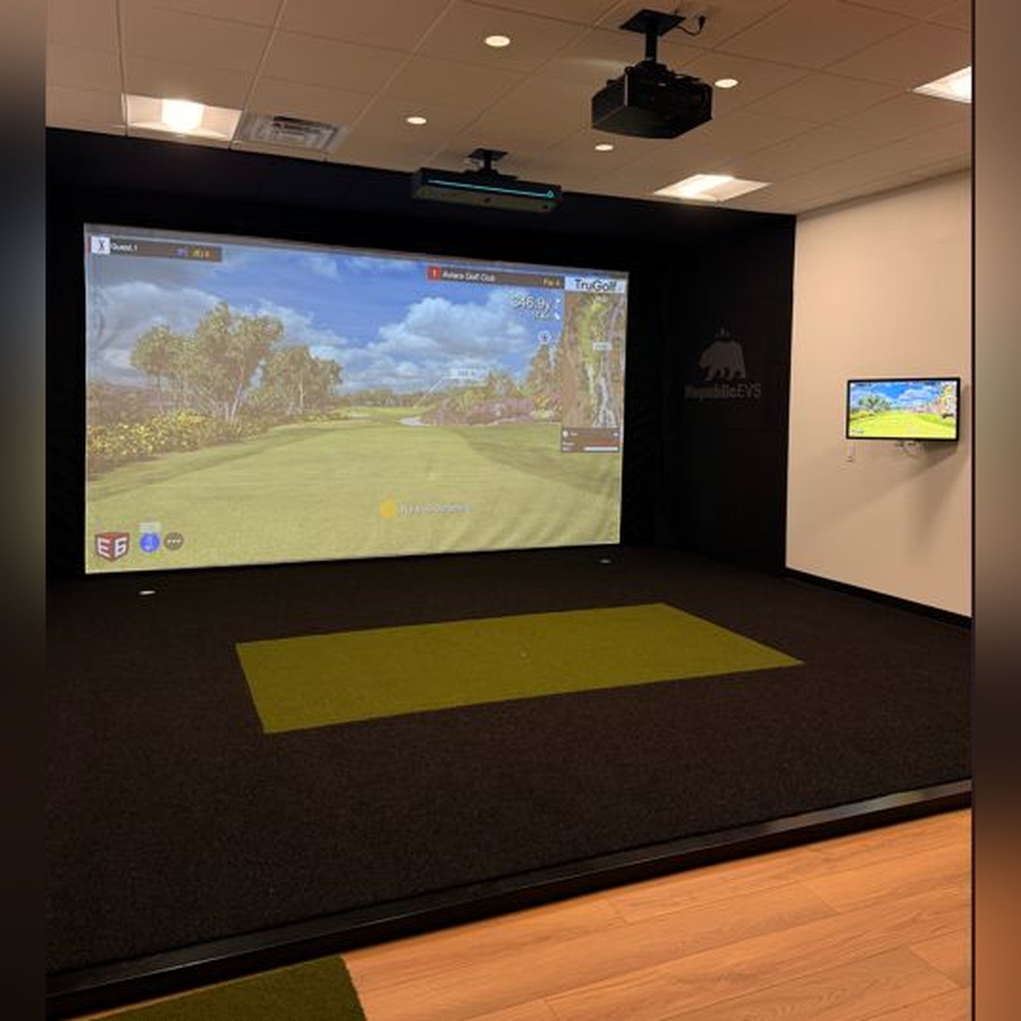 TruGolf APOGEE MAX premium simulator install